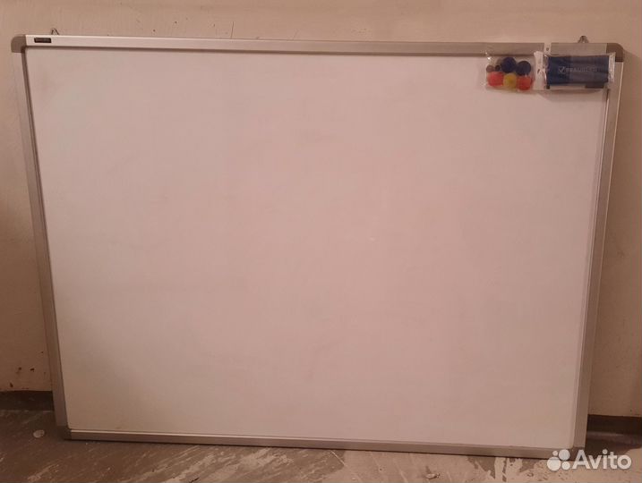 Магнитно-маркерная доска Brauberg