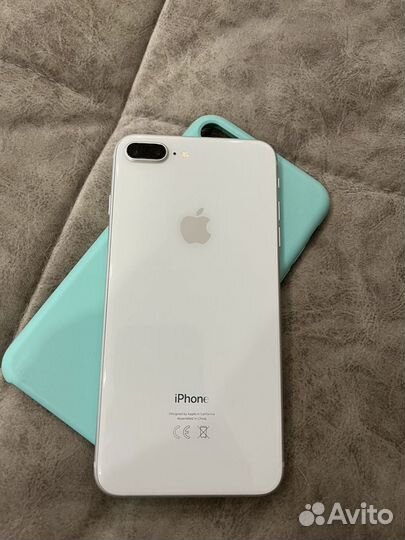 iPhone 8 Plus, 64 ГБ