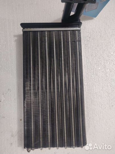 Радиатор печки Мерседес sprinter