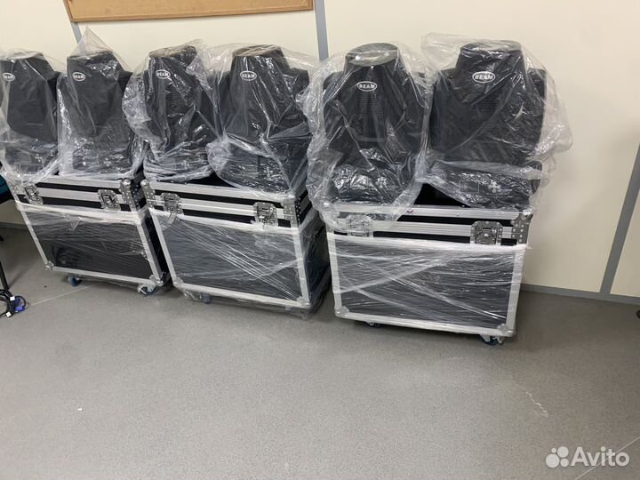 Sharpy 230 W Lype Beam 7r