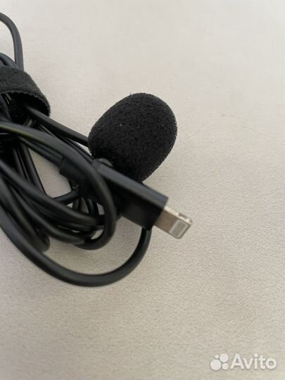 Петличный микрофон для iPhone