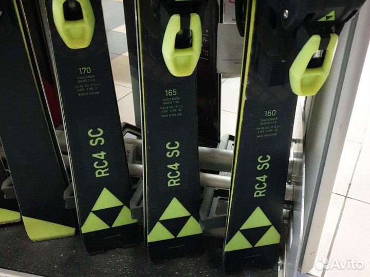 Горные лыжи Fischer RC4 SC