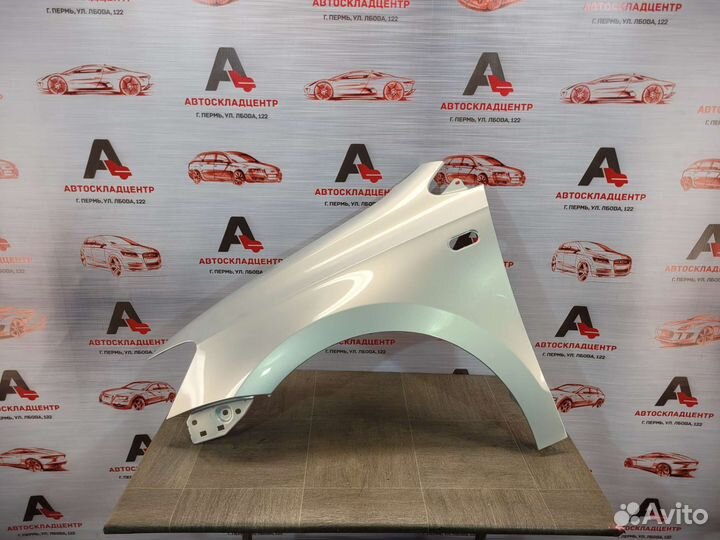 Крыло переднее левое Volkswagen Polo седан