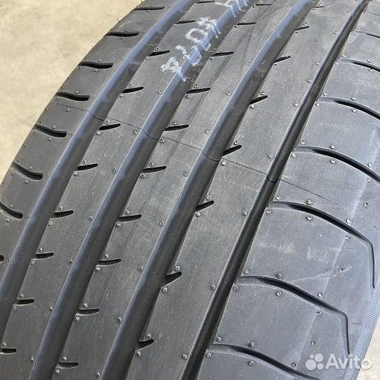 Yokohama Advan Sport V105S 225/45 R19 Y
