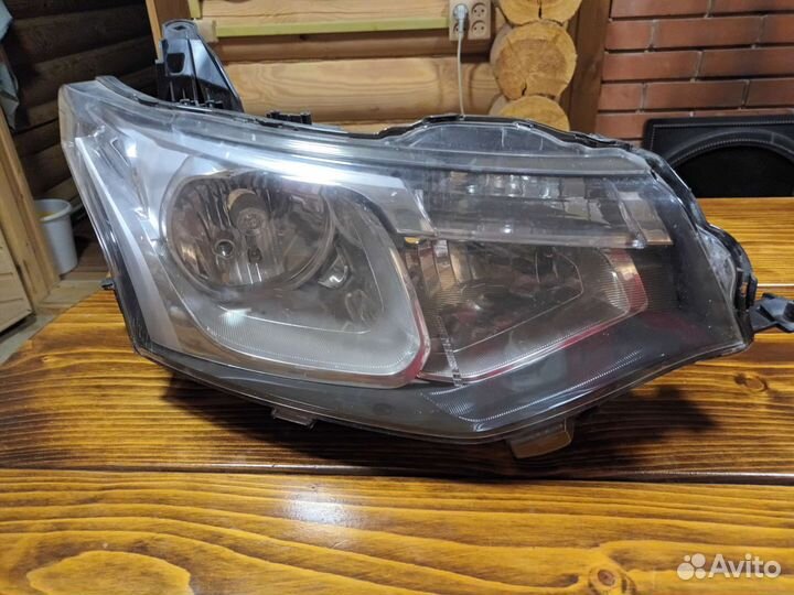 Фара Mitsubishi Outlander 3 2014 передняя правая