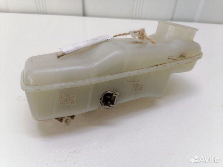 Бачок гтц Toyota Corolla E150