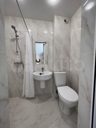 Комната 16 м² в 6-к., 2/2 эт.