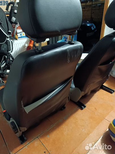 Передние сиденья LADA kalina 1