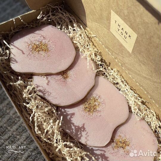 Подставки-подстаканники из смолы