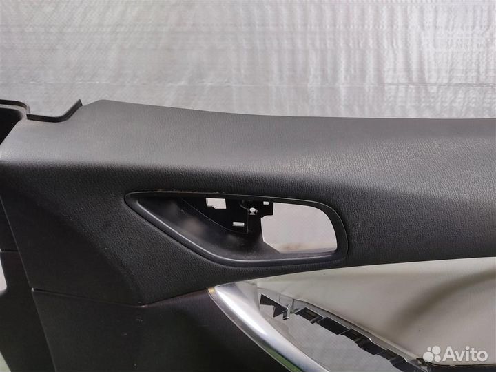 Обшивка двери передней правой Mazda CX-5 (KE) 2016