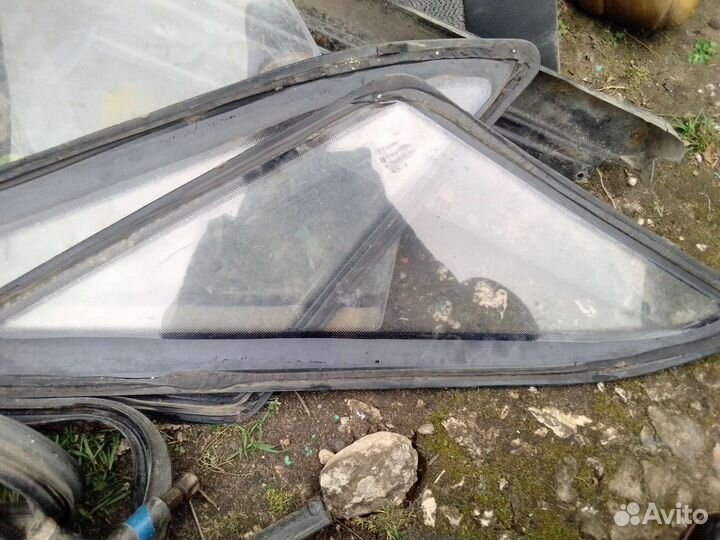 Стекла на ваз 2112 задних дверей