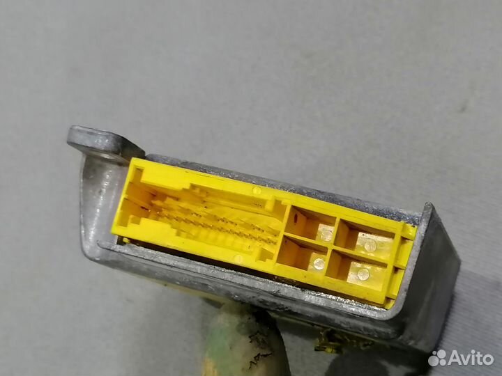 Блок управления AIR DAG для Kia Sephia/Shuma 1