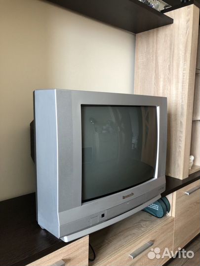 Телевизор 