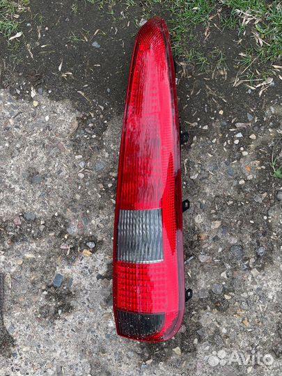 Фонарь задний правый ford fusion I