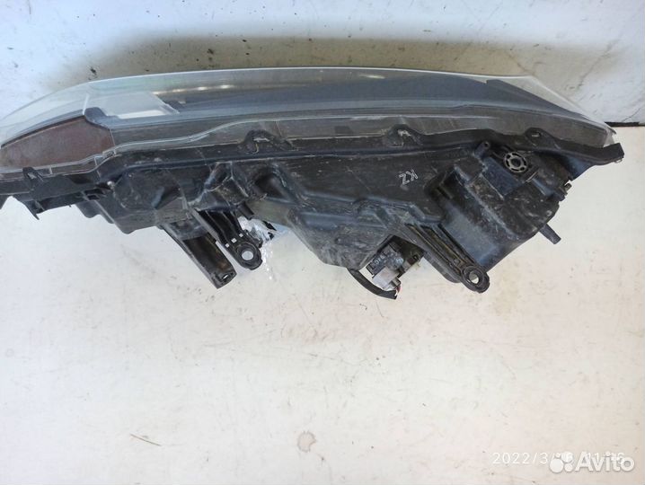 Фара правая в сборе nissan X-trail Т32 ресталлинг