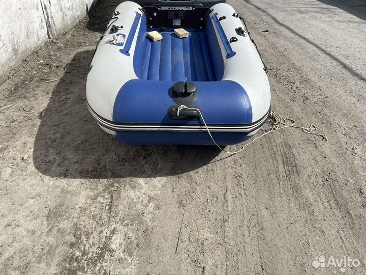 Лодочный мотор 