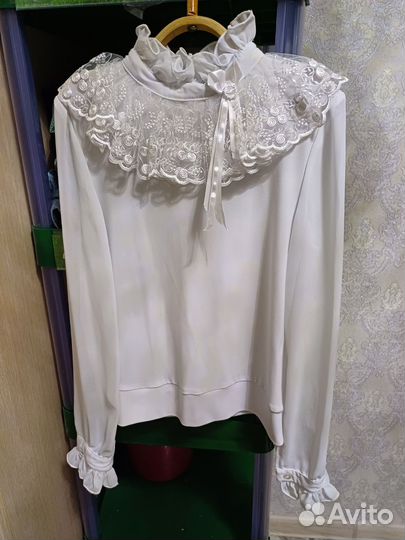 Белая блузка детская