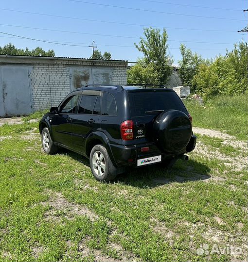 Toyota RAV4 2.0 AT, 2003, 279 000 км