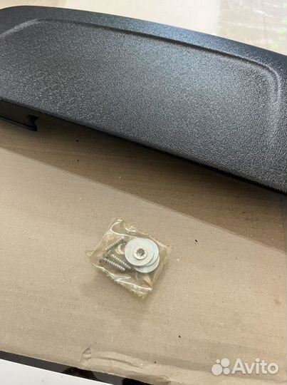 Воздухозаборник капота Нива