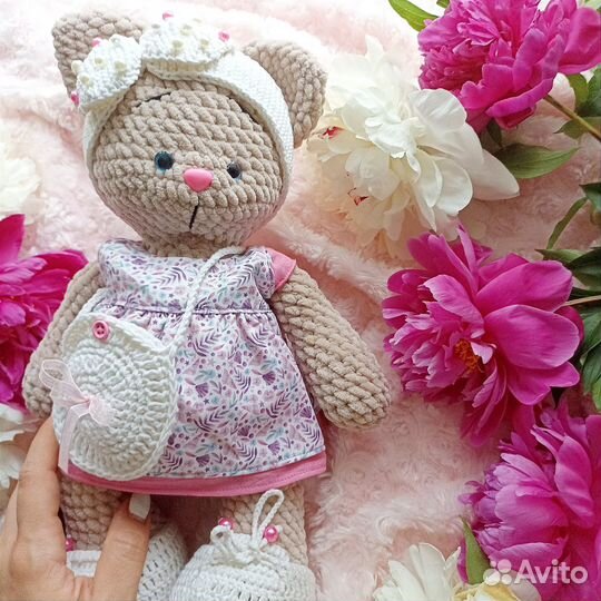 Вязаные игрушки / детские игрушки / кошечка