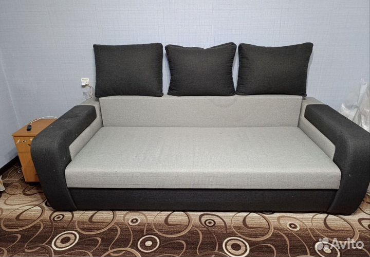 Продам диван