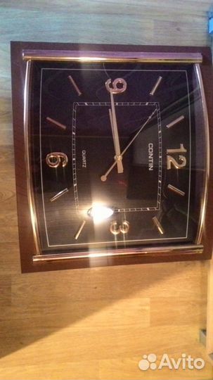 Часы настенные contin quartz