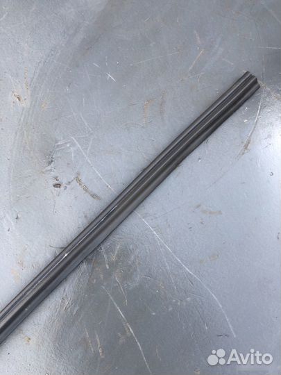 Уплотнитель капота Renault Logan 2 Stepway