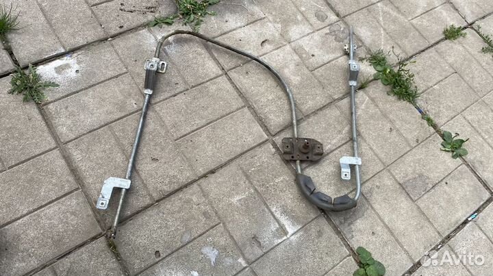 Стеклоподъемник передний правый BMW E30