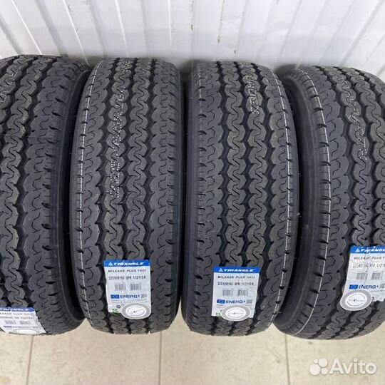 Triangle TR652 215/70 R15