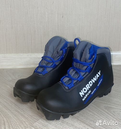 Лыжные ботинки детские 35 размер nordway