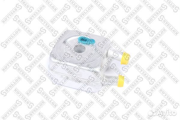 Радиатор масляного фильтра (маслоохладитель) см.VIN VAG