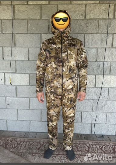 Демисезонный костюм