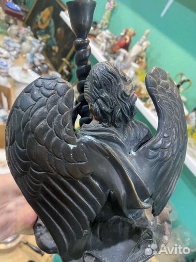 Бронзовая статуэтки