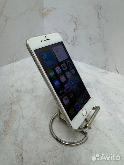 iPhone 6S, 32 ГБ