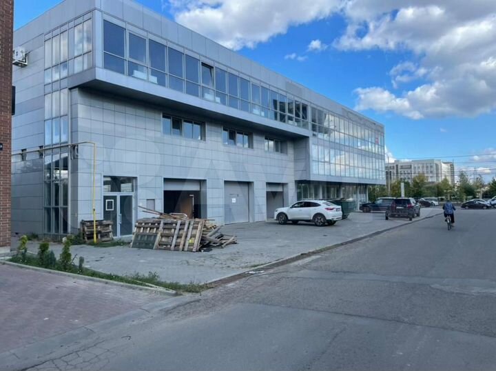 Офисное помещение на Дзержинского, 355 кв.м