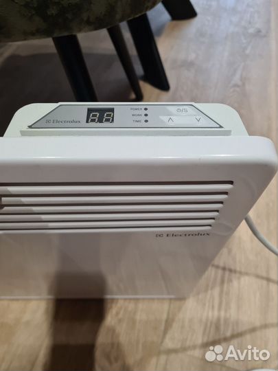 Конвектор обогреватель Electrolux ECH/L1000U