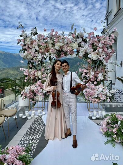 Трендовые мелодии на велком. Кавер дуэт Антикона