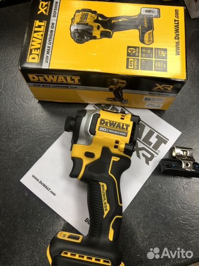 Аккумуляторный винтоверт (impact) DeWalt DCF850n