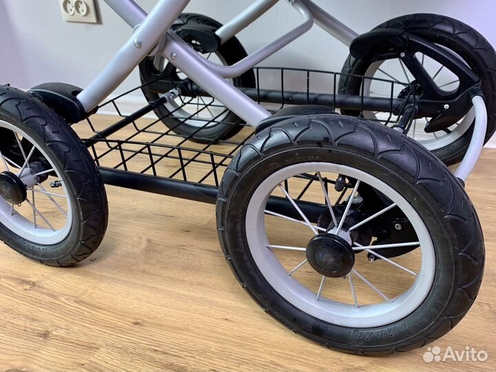 Коляска люлька Peg Perego Culla Young