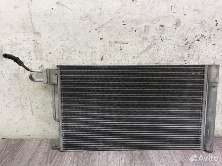 Радиатор кондиционера Opel Corsa D A12XER 2012
