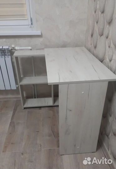 Стол письменный компьютерный угловой.Новый