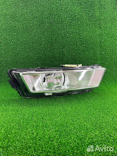 Птф правая skoda rapid 12-17