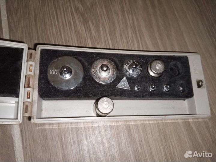 Набор гирь Г-2-210