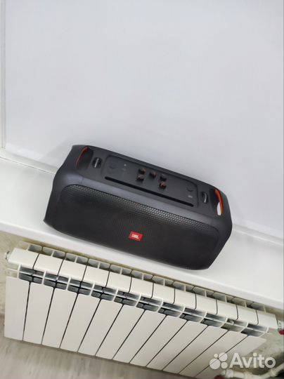 Jbl partybox on the go