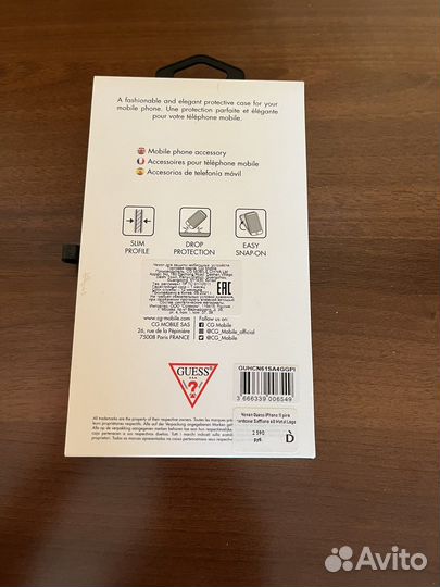 Чехол на iPhone 11 guess