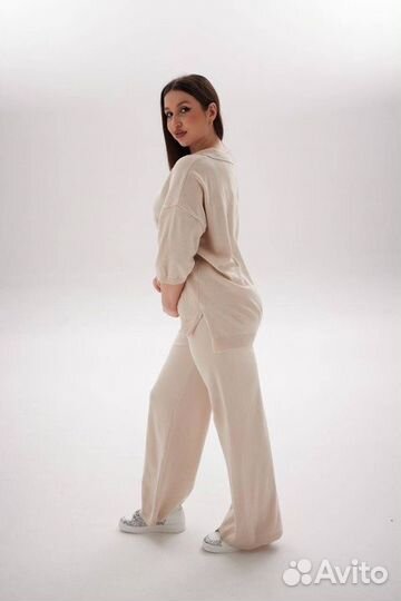 Костюм женский