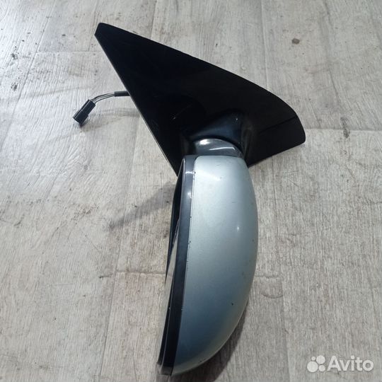 Зеркало правое Ford Focus 1