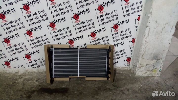 Радиатор охлаждения Ford Transit Connect