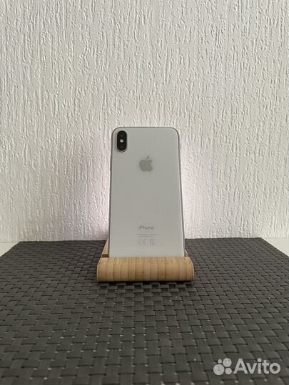 iPhone X, 64 ГБ