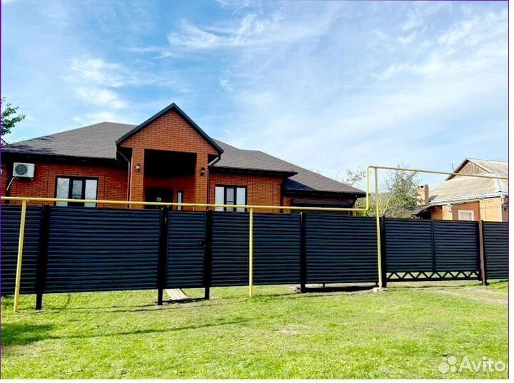 Гибкий кирпич широкоформат на сетке